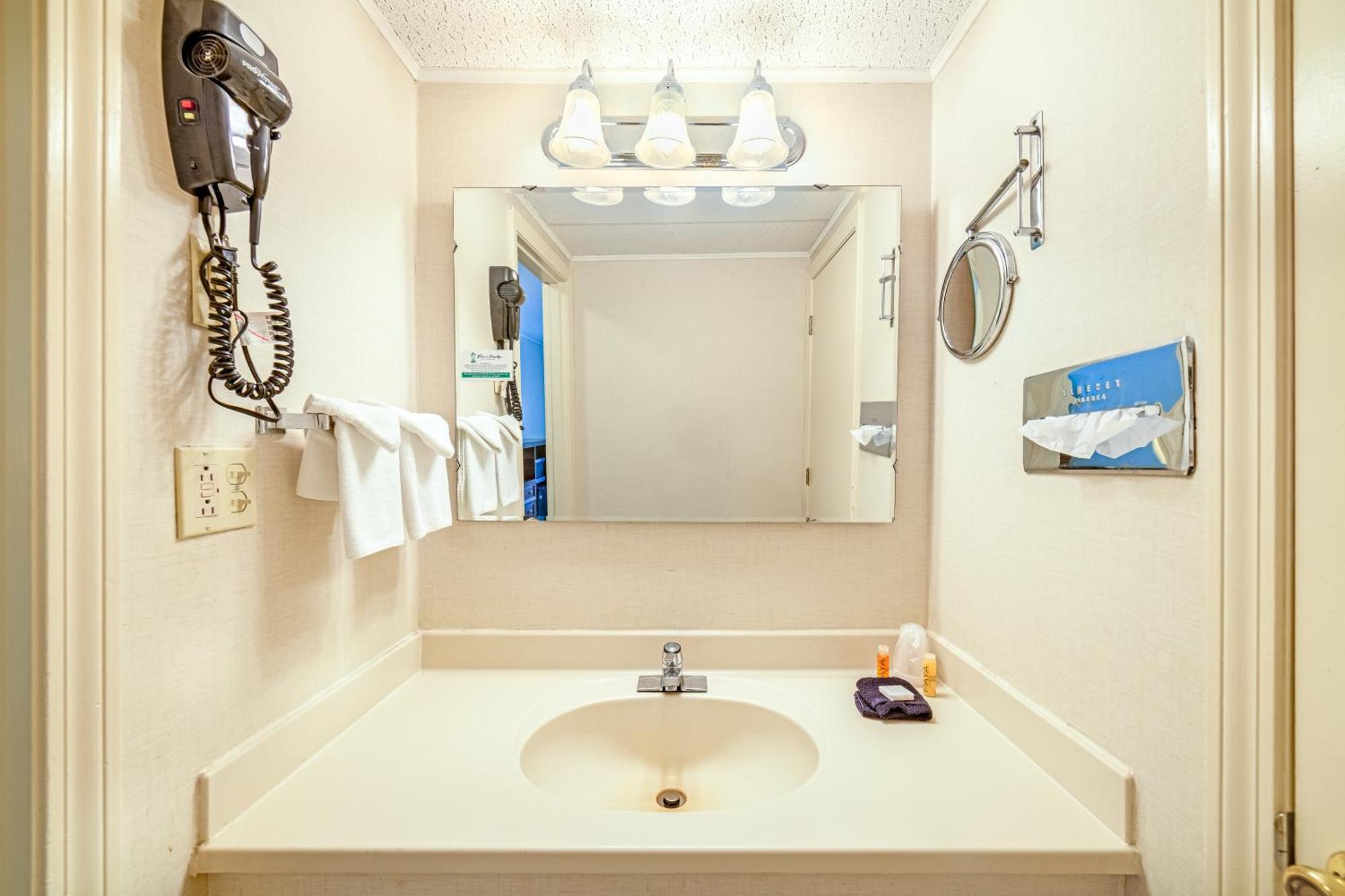 Town & Country Inn & Resort Gorham Luaran gambar