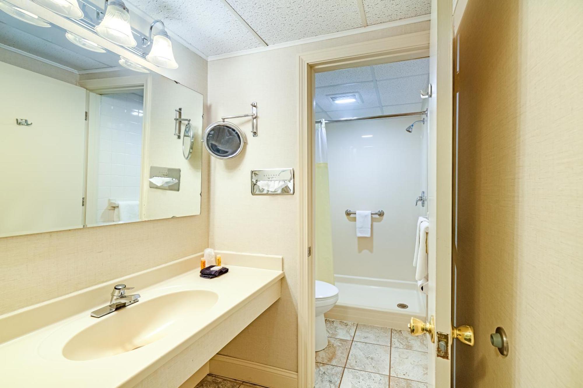 Town & Country Inn & Resort Gorham Luaran gambar