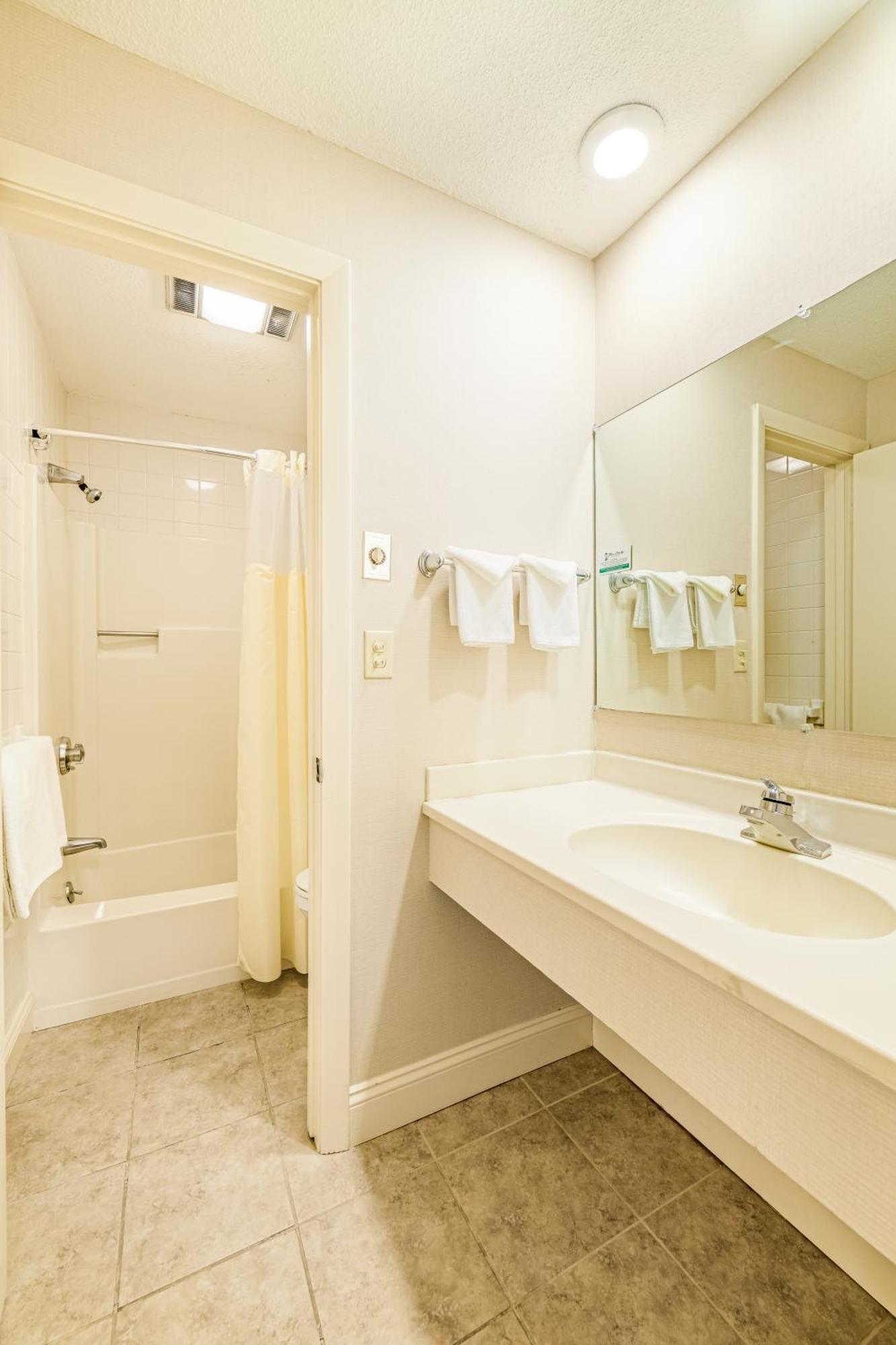 Town & Country Inn & Resort Gorham Luaran gambar